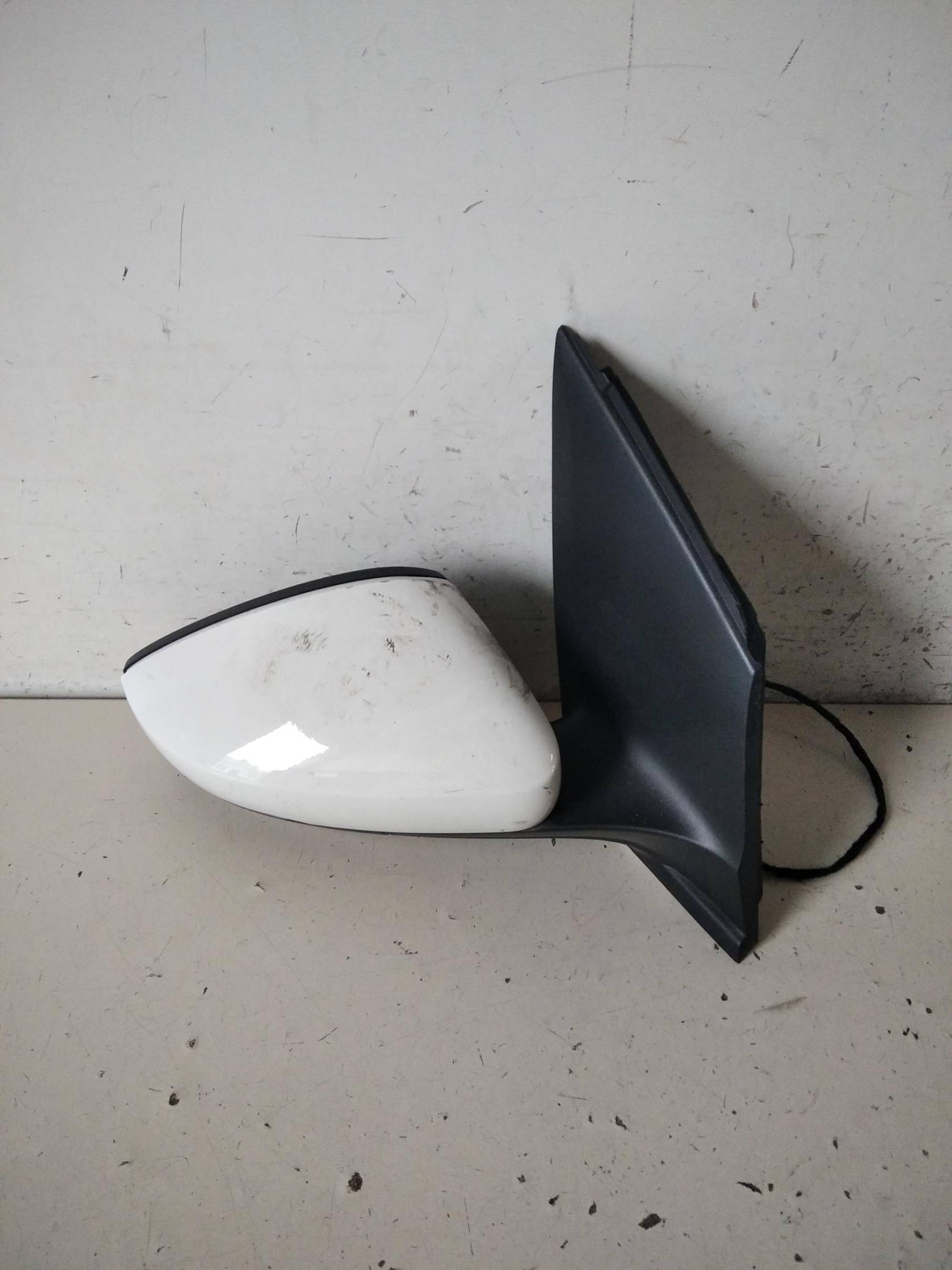 Retrovisore est. regolaz. elettr. dx.